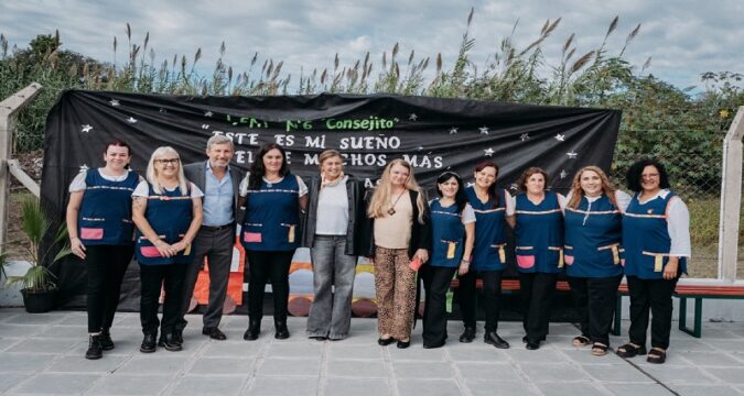 Rogelio Frigerio inauguró el nuevo edificio de la Unidad Educativa de Nivel Inicial N° 6, Consejito.