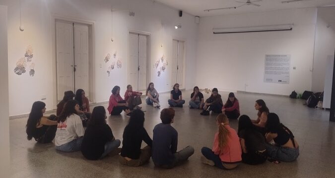 Invitan a un taller gratuito de dibujo en el Centro Experimental de Arte Contemporáneo AURA