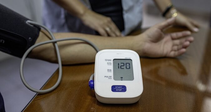Recomiendan chequeos periódicos y hábitos saludables para prevenir enfermedades cardiovasculares