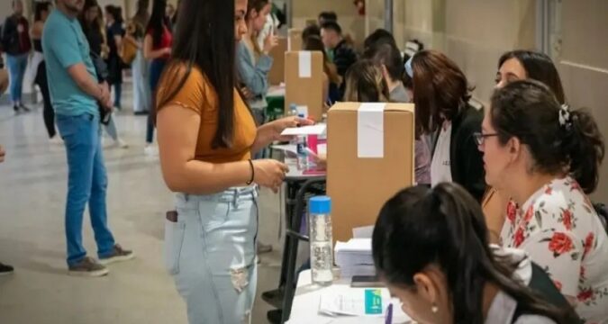 Elecciones en la UADER