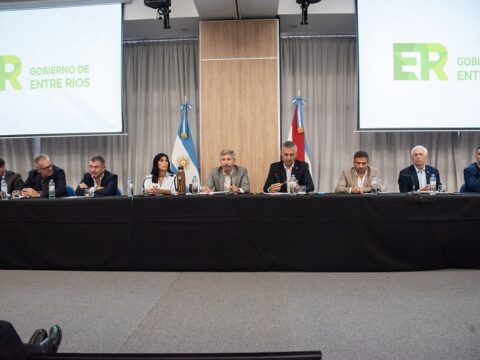 Frigerio encabezó una reunión de gabinete ampliado para definir prioridades de gestión