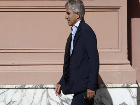 Jan De Nul solicita la descalificación de Deme en la licitación de la Hidrovía