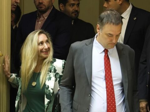 La Justicia investiga un presunto viaje de Manuel Adorni a Aruba por 12.000 dólares