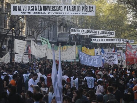 El Gobierno alcanzó un acuerdo con las universidades pero continúa el reclamo judicial