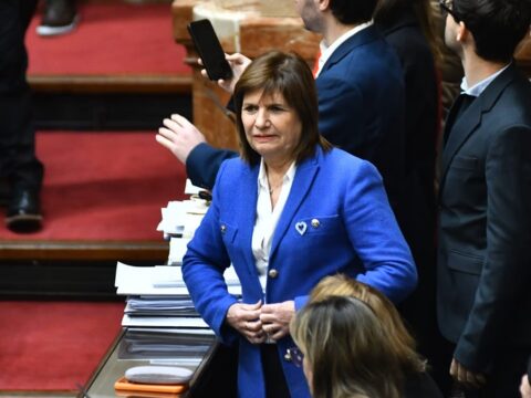 La Libertad Avanza busca acuerdo para sesionar la próxima semana y tratar propiedad privada